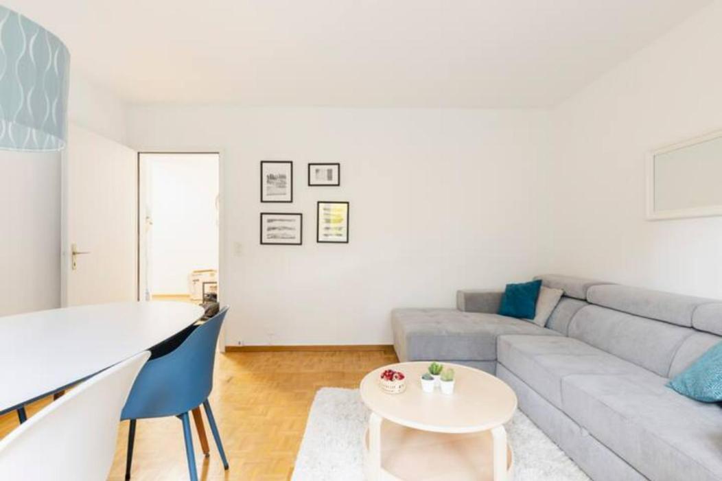 Apartment Of 52 Sqm With Free Parking Лозанна Экстерьер фото